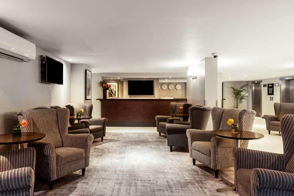 Radisson Red Hotel London Heathrow מתקנים תמונה